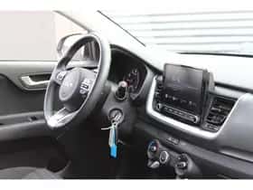 Kia Stonic (2023) thumbnail 51