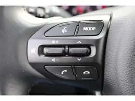 Kia Stonic (2023) thumbnail 66
