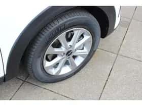 Kia Stonic (2023) thumbnail 9