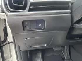 Kia Sorento (2025) thumbnail 81