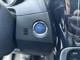 Toyota Auris (2016) thumbnail 11