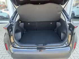 Toyota Yaris-cross (2023) thumbnail 12