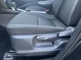 Toyota Yaris-cross (2023) thumbnail 18