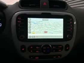 Kia Soul EV (2015) thumbnail 15