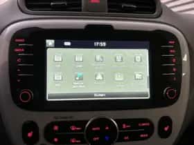 Kia Soul EV (2015) thumbnail 16