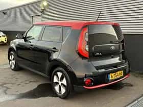 Kia Soul EV (2015) thumbnail 37
