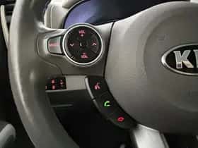 Kia Soul EV (2015) thumbnail 41