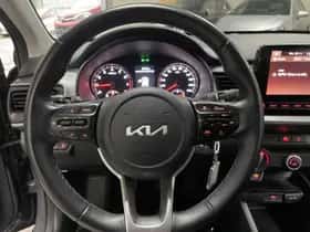 Kia Stonic (2023) thumbnail 13