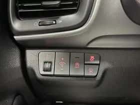 Kia Stonic (2023) thumbnail 32