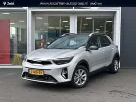 Kia Stonic (2023) thumbnail 45