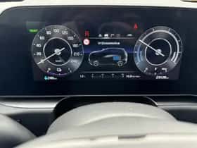 Kia Niro EV (2023) thumbnail 15