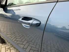Kia Niro EV (2023) thumbnail 22