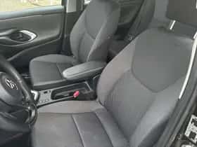 Toyota Yaris (2021) thumbnail 24