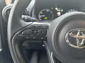 Toyota Yaris (2021) thumbnail 31