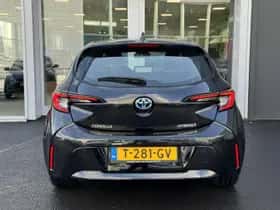 Toyota Corolla (2023) thumbnail 5