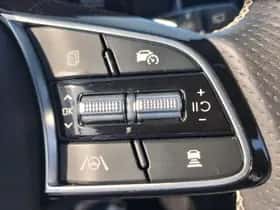 Kia Proceed (2023) thumbnail 12