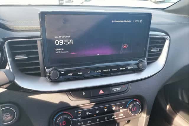 Kia Proceed (2023) thumbnail 22