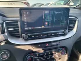 Kia Proceed (2023) thumbnail 65