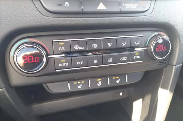 Kia Ceed Sportswagon (2024) thumbnail 23