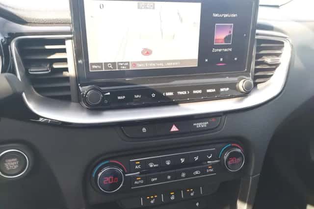 Kia Ceed Sportswagon (2024) thumbnail 24
