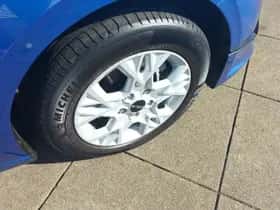 Kia Ceed Sportswagon (2024) thumbnail 8