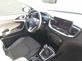 Kia Ceed Sportswagon (2024) thumbnail 9