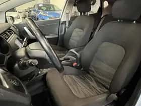 Kia Ceed (2016) thumbnail 27