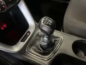 Kia Ceed (2016) thumbnail 43