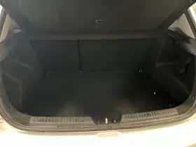 Kia Ceed (2016) thumbnail 47