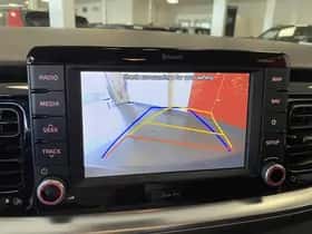 Kia Stonic (2018) thumbnail 30