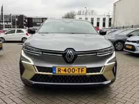 Renault Megane-e-tech (2022) thumbnail 4