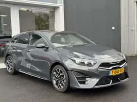 Kia Proceed (2023) thumbnail 3