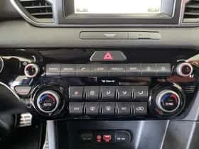 Kia Sportage (2016) thumbnail 36
