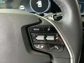 Kia EV6 (2022) thumbnail 7