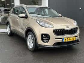 Kia Sportage (2016) thumbnail 2