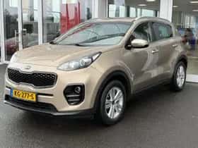 Kia Sportage (2016) thumbnail 5
