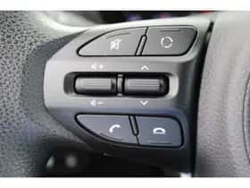 Kia Picanto (2018) thumbnail 23