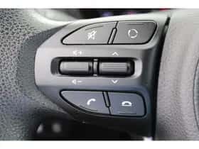Kia Picanto (2018) thumbnail 59
