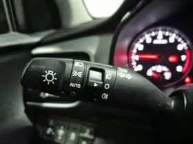 Kia Stonic (2021) thumbnail 15