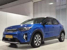 Kia Stonic (2021) thumbnail 5