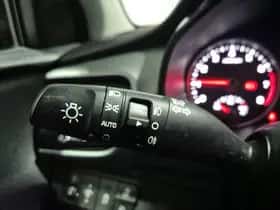Kia Stonic (2021) thumbnail 49