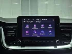 Kia Stonic (2021) thumbnail 59