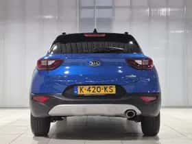 Kia Stonic (2021) thumbnail 7