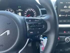 Kia Stonic (2023) thumbnail 37