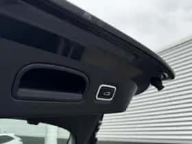 Kia Stinger (2019) thumbnail 32