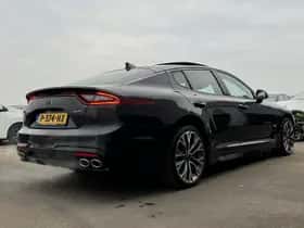 Kia Stinger (2019) thumbnail 7
