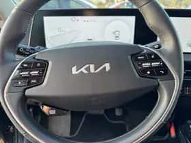 Kia EV6 (2024) thumbnail 56