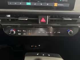 Kia EV6 (2025) thumbnail 57