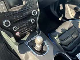 Ford Mustang thumbnail 43