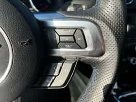 Ford Mustang thumbnail 10
